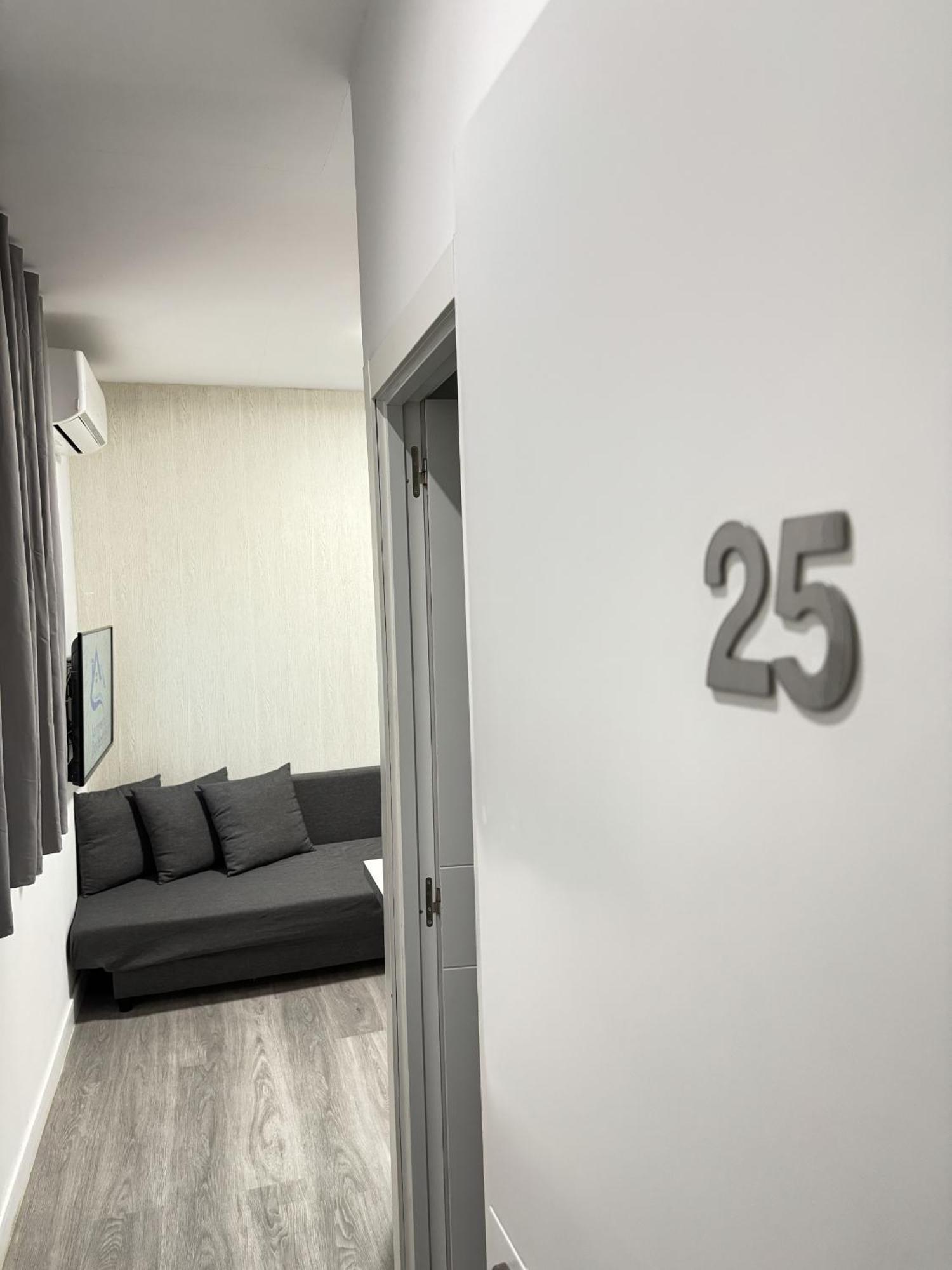 Apartamentos Day Madrid Callao Centro Gran Via Sol Malasana Exterior photo