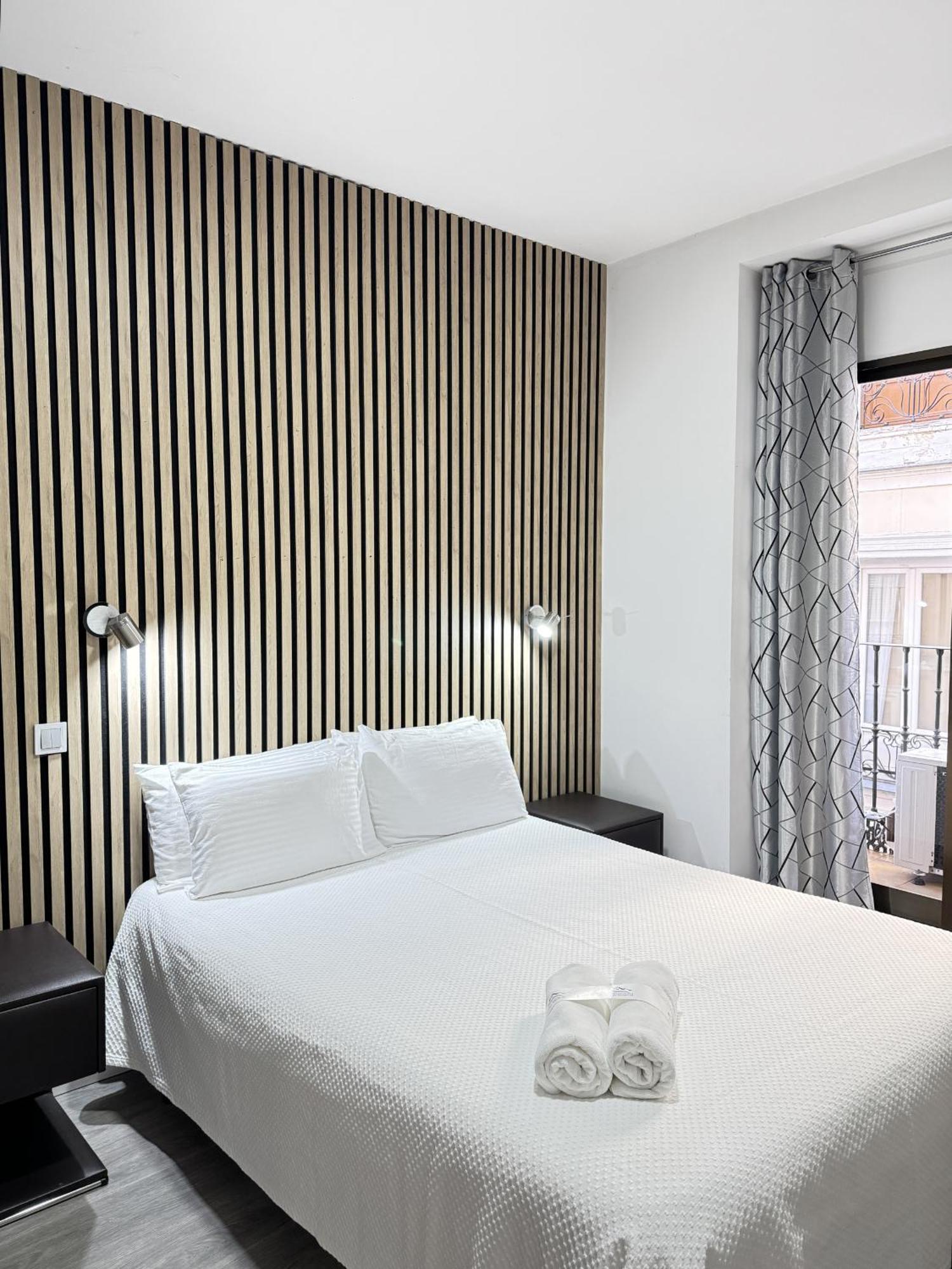 Apartamentos Day Madrid Callao Centro Gran Via Sol Malasana Exterior photo